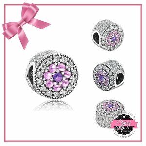 Dazzling Floral Charm (ONE)